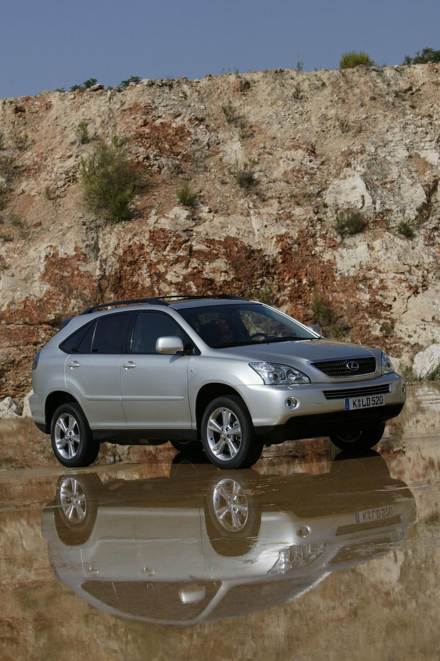  Lexus RX400h 2006 года  (фото 235 из 272)